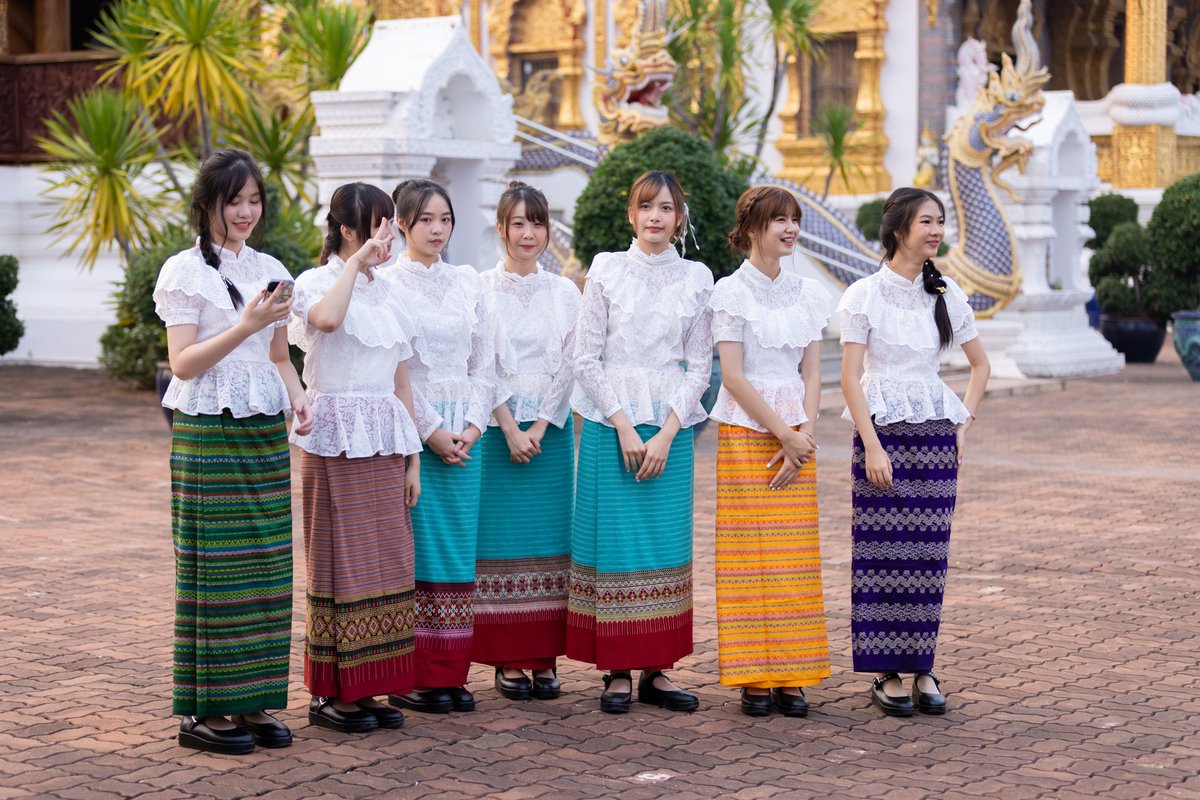 cgm48ota's tweet photo. เด็กๆรุ่น2 ณ วัดบ้านเด่น
#CGM48 https://t.co/u01UzBnyed