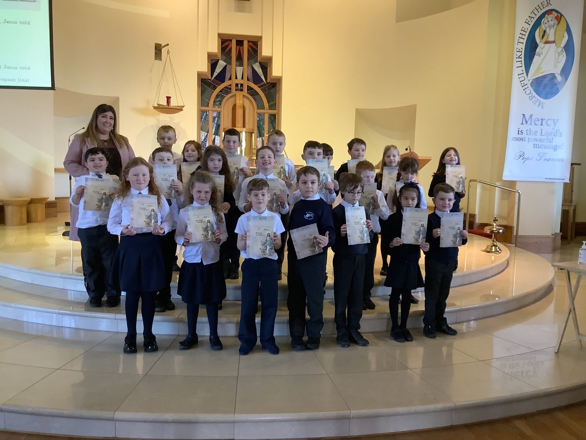 stnicsps's tweet photo. Congratulations to our Primary Three pupils who celebrated their First Confession today alongside their parents and the school community. It was a lovely day and Mrs Moloney was so proud of all of the boys and girls. #stnics #community #sacraments #firstconfession https://t.co/l2nSN1QHwq