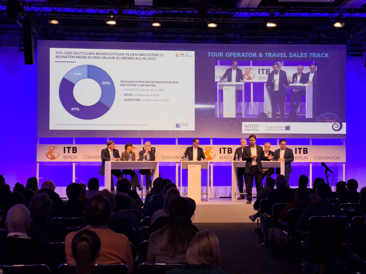 Das Panel ist sich bei der deutschsprachigen Session zum Thema #Pauschalreisen vs. Connected Trips sicher, dass die Menschen wieder mehr reisen möchten. 

#ITBBerlin #ITBcon23