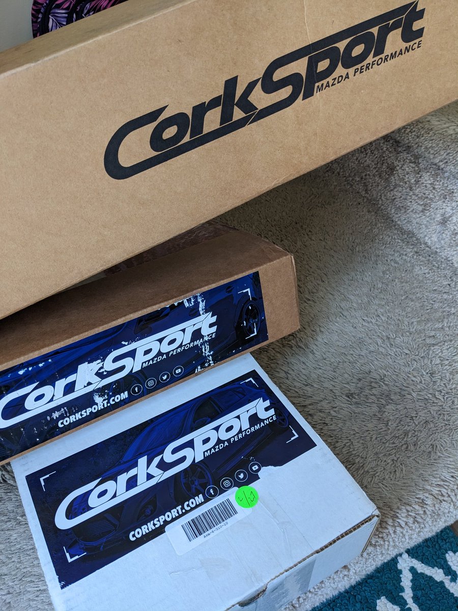 TwoSpiceGuys's tweet photo. We love it when UPS brings us goodies from @CorkSport 😁😎👍 https://t.co/xg8h4vmt5g