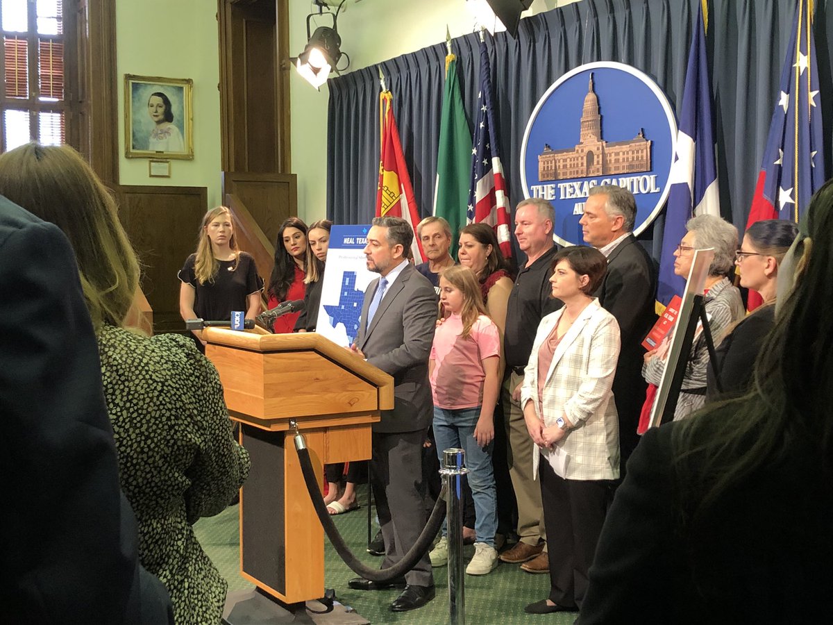 NAMITexas's tweet photo. Press conference hosted by @CesarJBlanco to remove unnecessary red tape on APRNs. This bill (SB 1700) will address the mental health workforce shortage. NAMI volunteers - individuals and families affected by mental illness - are well-represented here. #txlege #Act4MentalHealth https://t.co/t7eRsb2lca