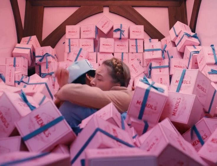 Faz hoje 9 anos que se estreou “Grand Budapest Hotel”, filme de Wes Anderson