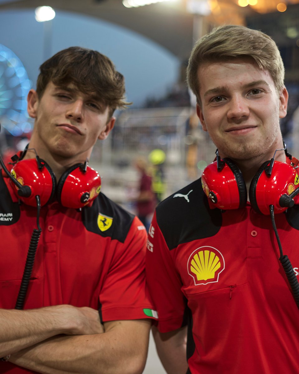insideFDA's tweet photo. These two 🥰 

#BahrainGP #FDA @arthur_leclerc7 @ShwartzmanRob https://t.co/k8a2lfr5TA