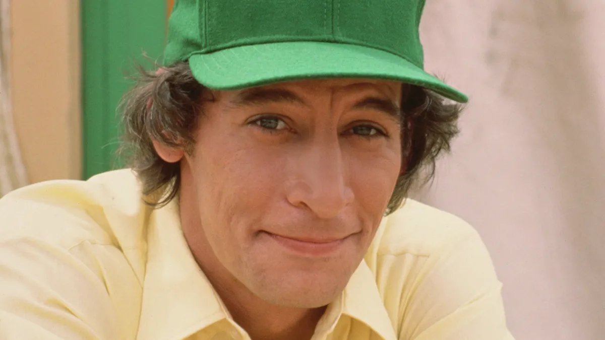 tjvining's tweet photo. you just know Ernest Goes to Jail was layin that pipe https://t.co/9mEQGfB3DI