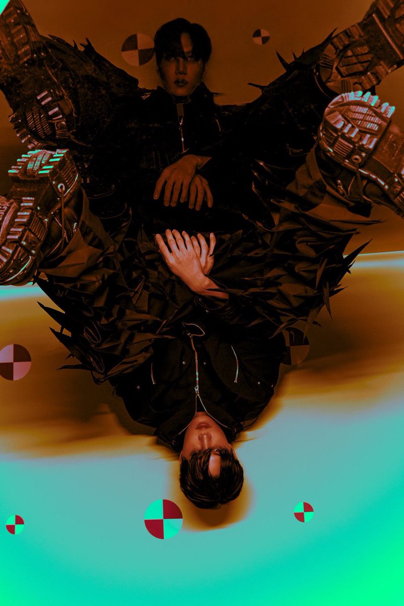 nothingonini's tweet image. THE REFLECTION.
THATS CRAZY 

#ROVER_TeaserImage3