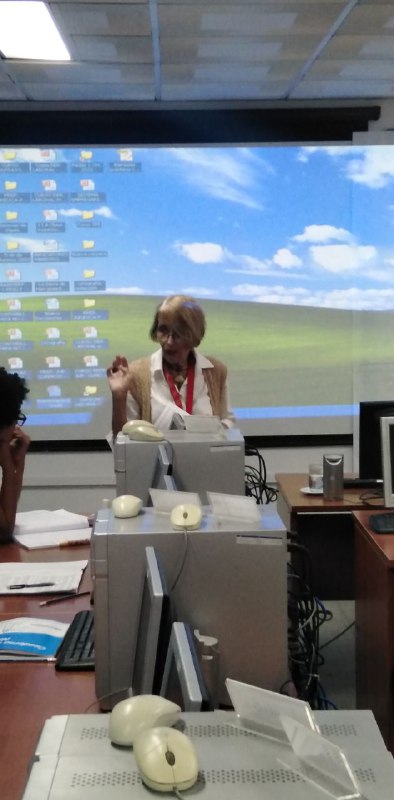 pregercuba's tweet photo. Con el módulo de ¨Redacción y ortografía¨, impartido por la MsC. Carmen Rodríguez, se desarrolla esta semana, en #PREGER, el curso de ¨Habilitación de auditores¨.

¨Escribir, es la manera màs profunda de leer en la vida¨

Sin presente, no hay futuro. https://t.co/RyG7k1f6WJ