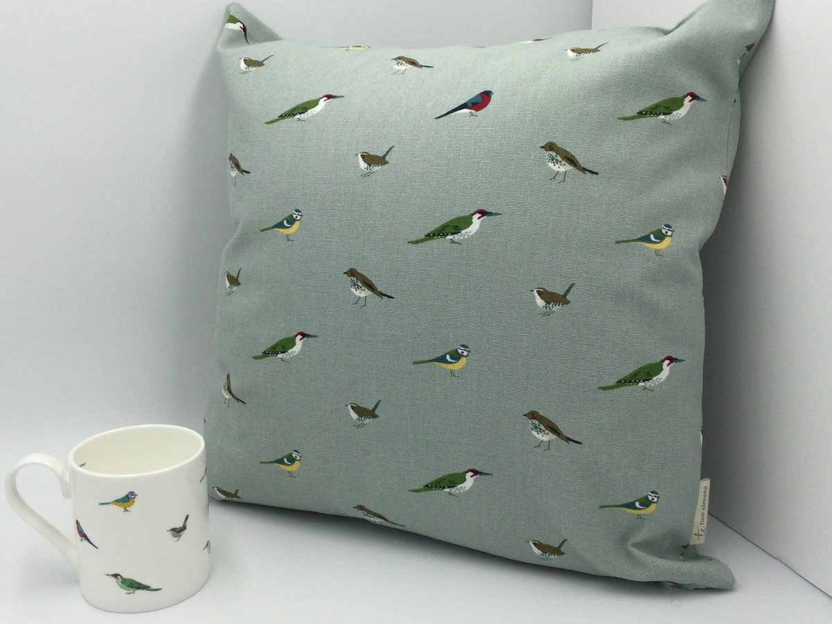 bytwoelevens's tweet photo. #AlphabetChallenge G is for Garden Birds and Green Woodpeckers, both beautiful gifts for Mother’s Day.

https://t.co/81MCfRSR2G 

#MHHSBD #shopindie https://t.co/LQKNs7MGEZ