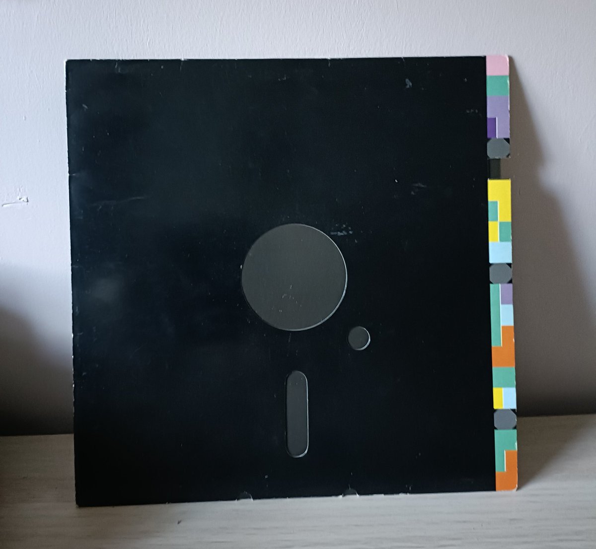 greasedtea78's tweet photo. My original 1983 copy - which is  mispressed with the second side of Joy Division's Closer on the B-side instead of The Beach 

#BlueMonday #Fac73 #NewOrder https://t.co/z5nfwfU5Gc