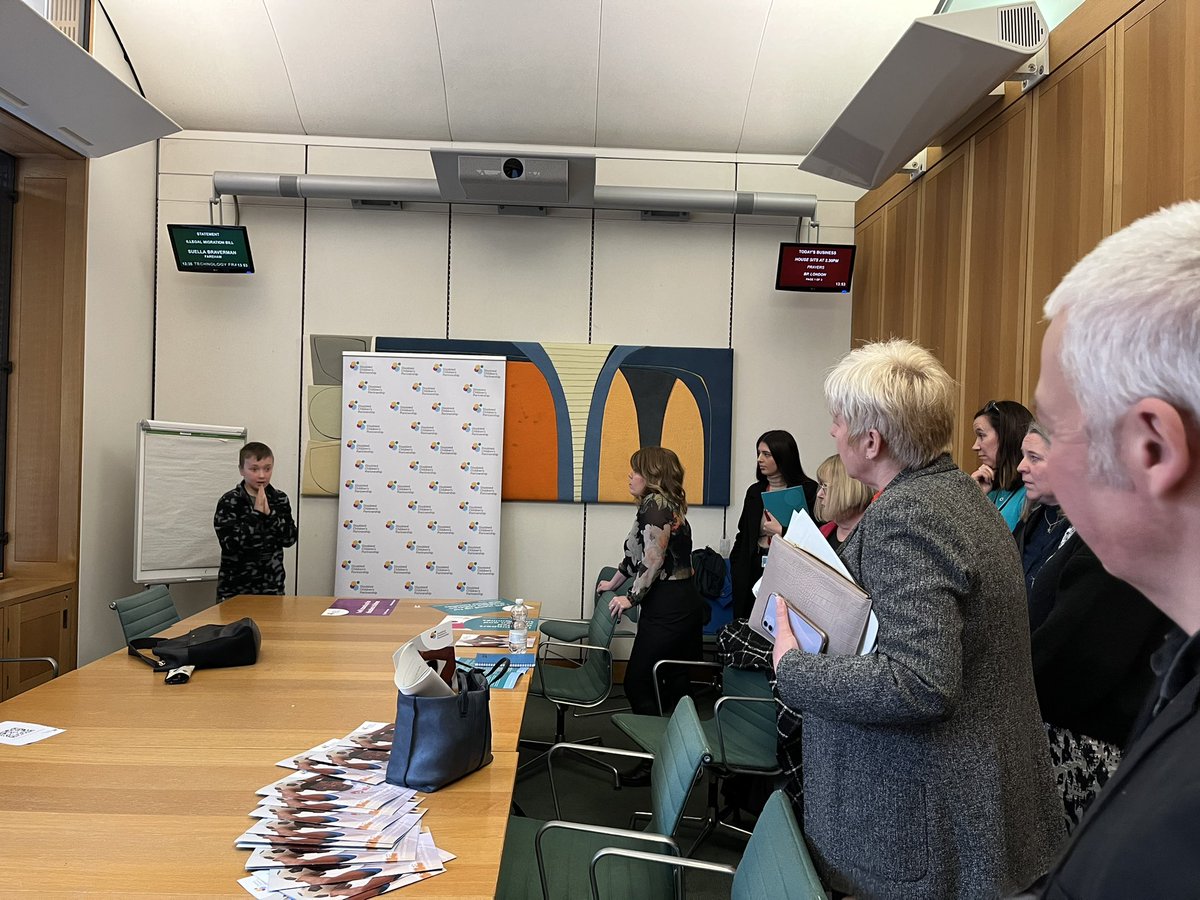 Thank you to all the MPs and staffers who took the time to meet with us at our drop in session this afternoon! 
#FailedAndForgotten #LetParentsBeParents <a href="/letuslearntoo/">letuslearntoo</a>