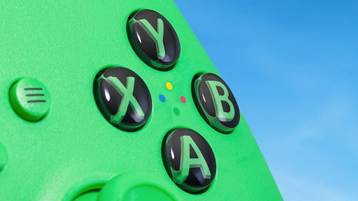 Xbox Canada tweet media