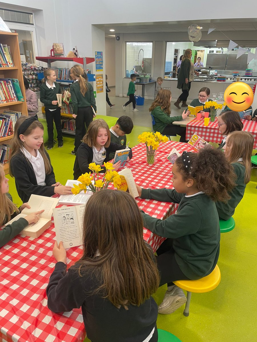 MissForster11's tweet photo. P5 had a wonderful World Book Day last week. We heard from 3 different story tellers, visited the book swap cafe, completed a book scavenger hunt, took part in a quiz and made our own books! 📚❤️ https://t.co/9vmYHBStEl