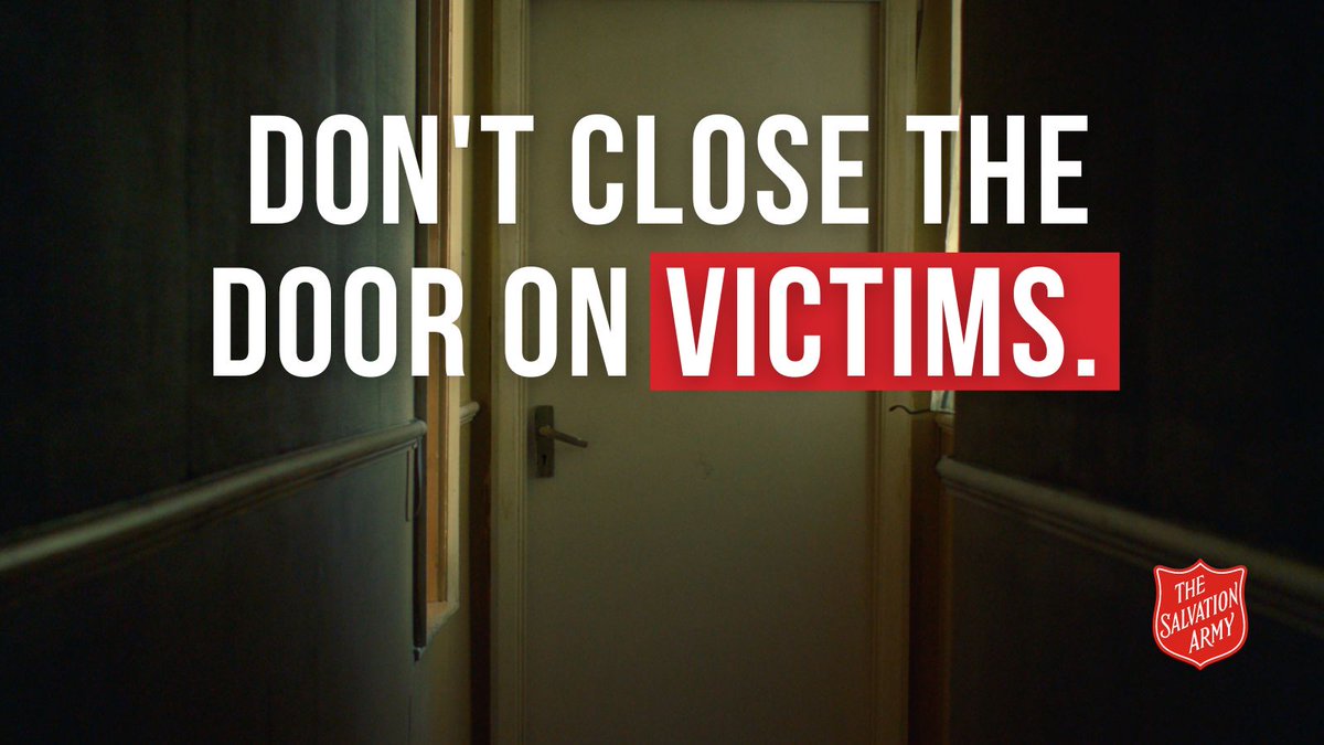 salvationarmyuk's tweet image. The Illegal Migration Bill, published by @GOVUK today risks damaging the UK’s world leading approach to tackling #ModernSlavery. Illegal immigration is a weapon used by criminals to exploit people for profit. (1/3)🧵bit.ly/ProtectSurvivo… 
#SmallBoatsBill #ProtectSurvivorsRights