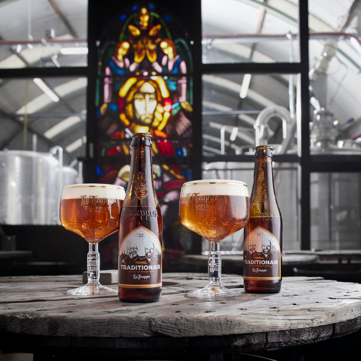 <a href="/LaTrappeBeer/">La Trappe Trappist</a> en <a href="/Kleiburg/">Brouwerij Kleiburg</a> brengen samen een ode aan Broederschap met hun bier Tripel Traditionair. #bier #collab #limitededition
biernet.nl/nieuws/la-trap…