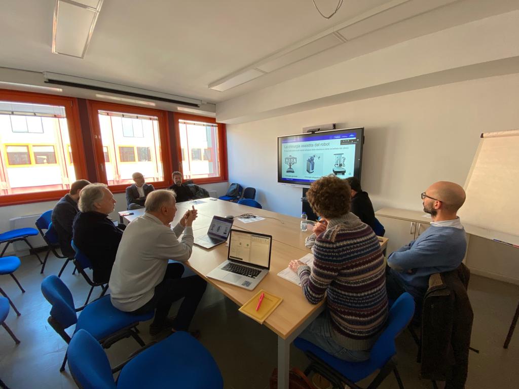 LabAltair's tweet image. 🤖🤓 #Robotic needs #Philosophy + #Ethics
There are questions that engineers can't really answer when talking about #autonomousrobots.
🤝 Many thanks to our colleagues at the Human Science Dept. #UNIVR for the fruitful #meeting
Full article here: bit.ly/3ZKaB4j