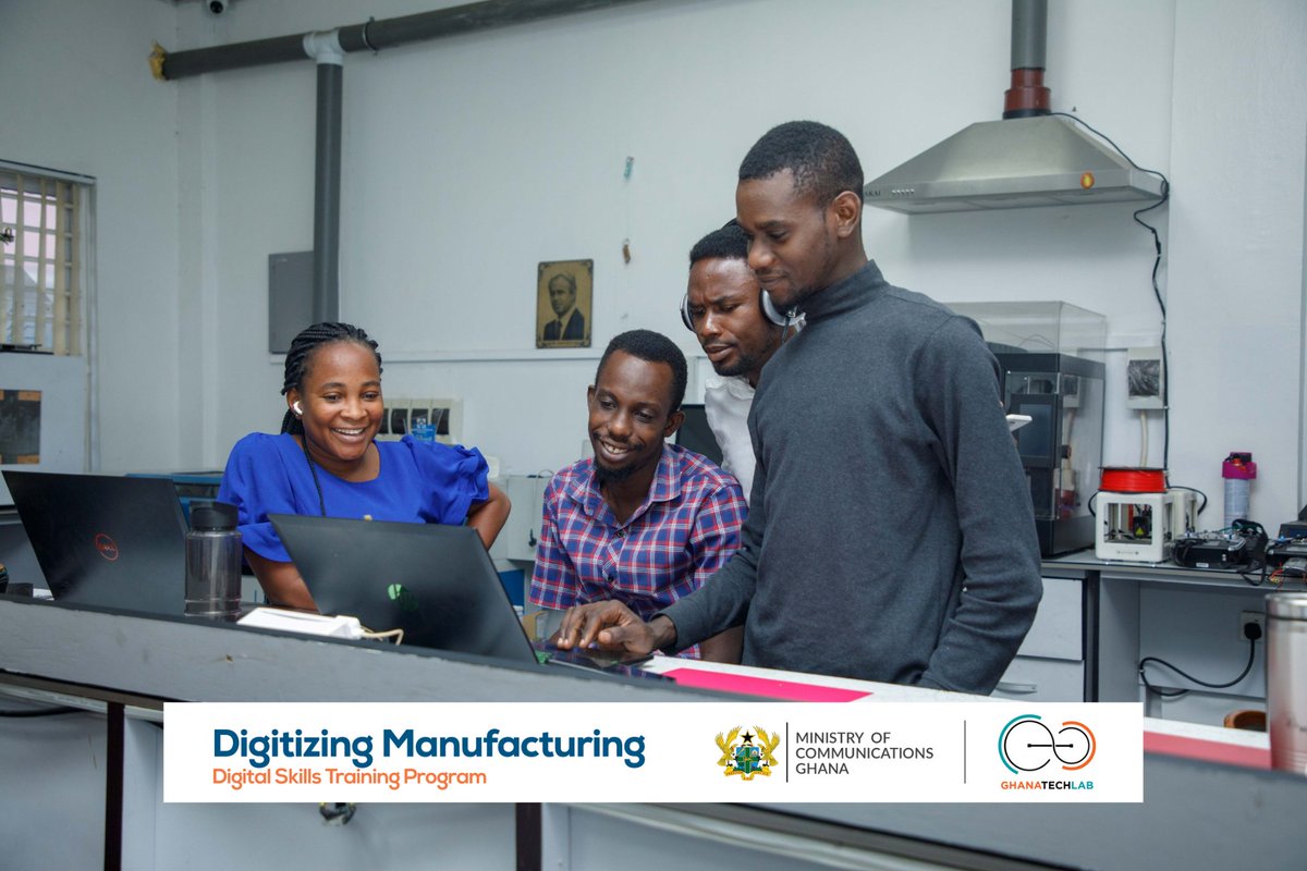 GhanaTechLab's tweet image. Today, the digitizing manufacturing Class had an introduction to 3D Printing. 
They learned about 3D Printing, types, use cases, filaments, slicers and the importance of 3D Printing.
#GhanaTechLab
#GTLBaseprogram
#DigitizingManufacturing