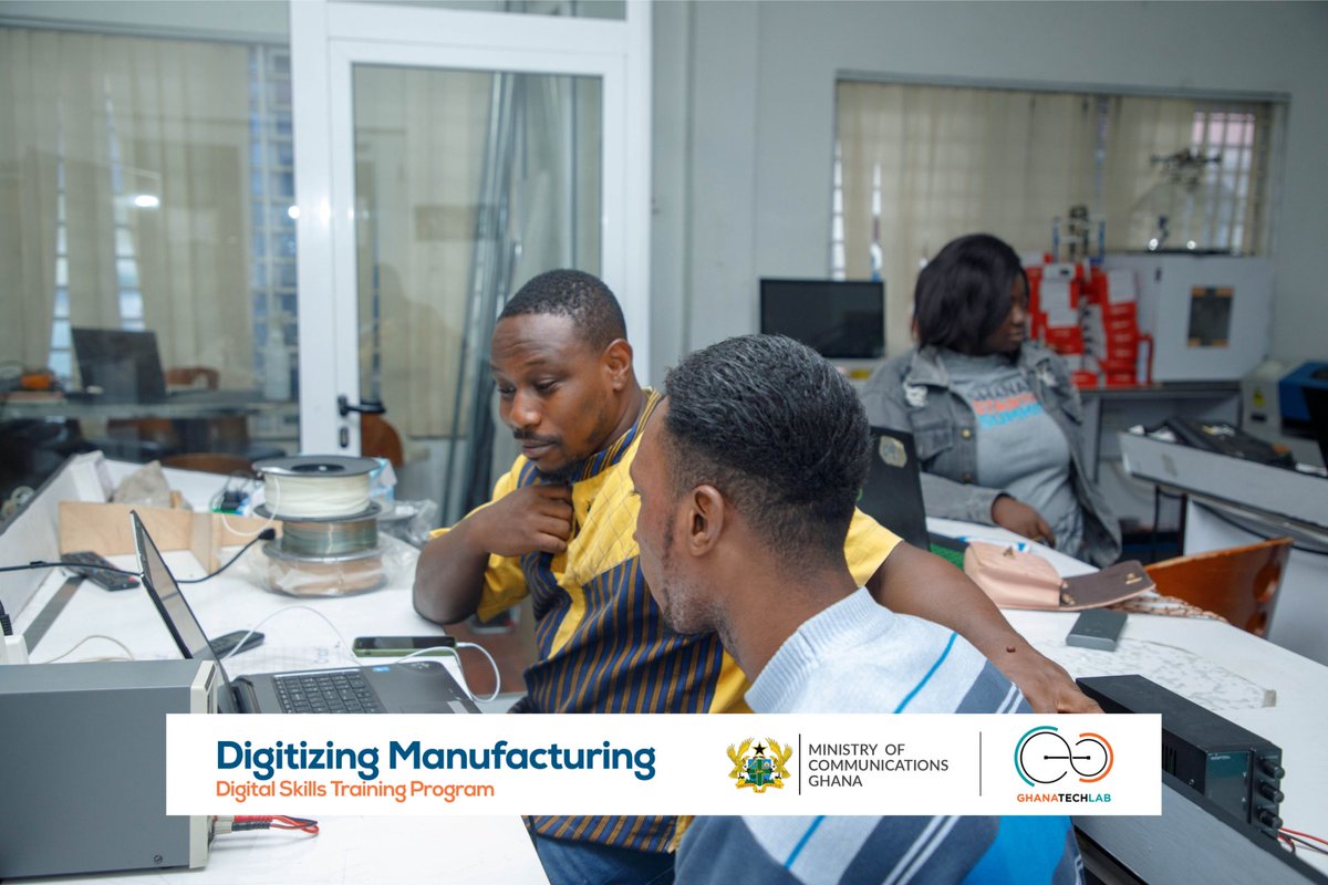 GhanaTechLab's tweet image. Today, the digitizing manufacturing Class had an introduction to 3D Printing. 
They learned about 3D Printing, types, use cases, filaments, slicers and the importance of 3D Printing.
#GhanaTechLab
#GTLBaseprogram
#DigitizingManufacturing