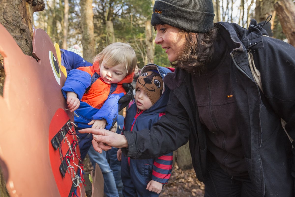 Could you imagine yourself running & planning events like Christmas or Easter at Castle Ward or know someone who might? Use the link below to find out more & how to apply:👇 careers.nationaltrust.org.uk/OA_HTML/a/#/va… @nattrustjobs @NIJobseeker @NIjobscom