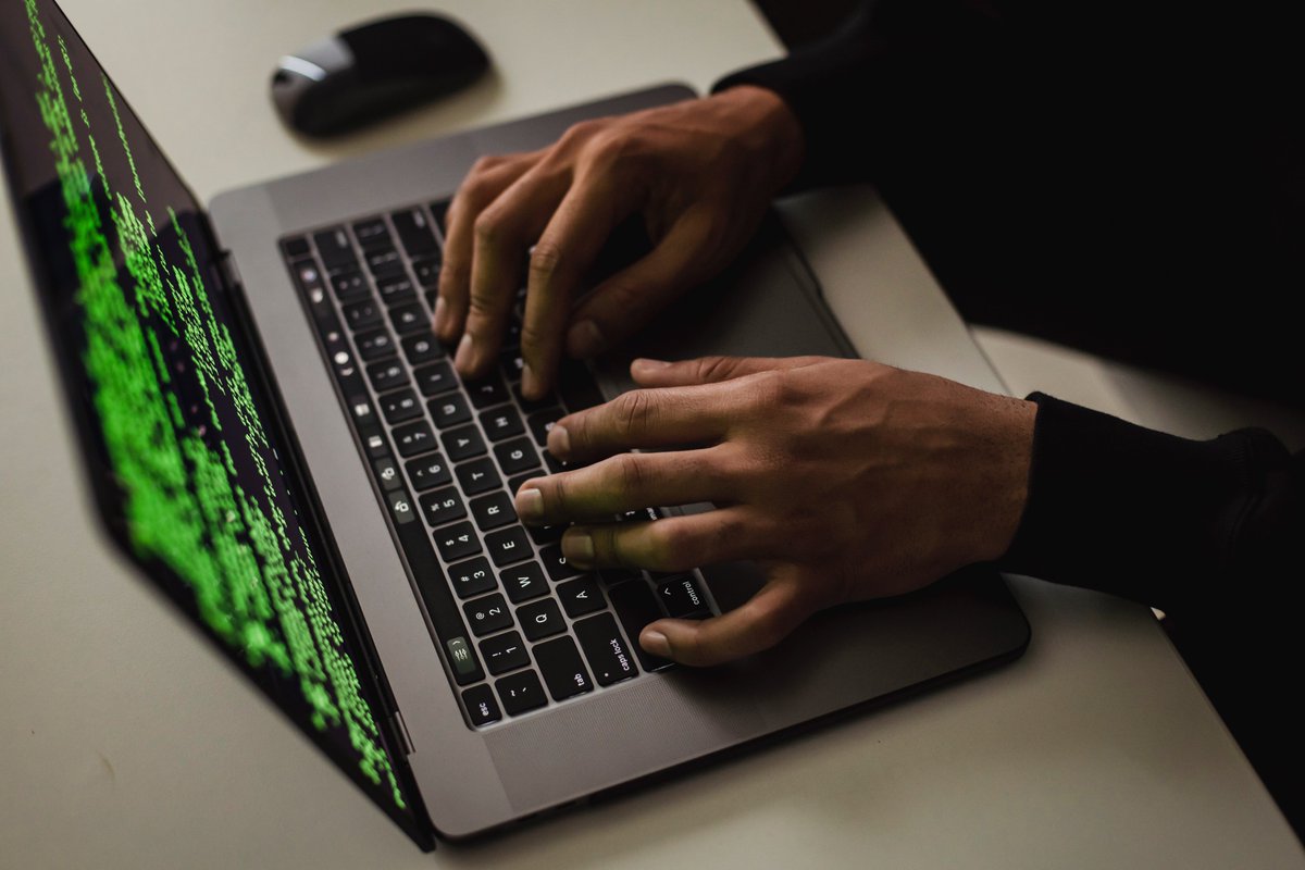 ramonjgonzalezp's tweet image. Get the perfect software for your needs with my #Python-based #DesktopSoftwareDevelopment service. I'll provide you with high-quality solutions tailored to fit your needs. #SoftwareDevelopment #Programming #Coding #appdevelopment