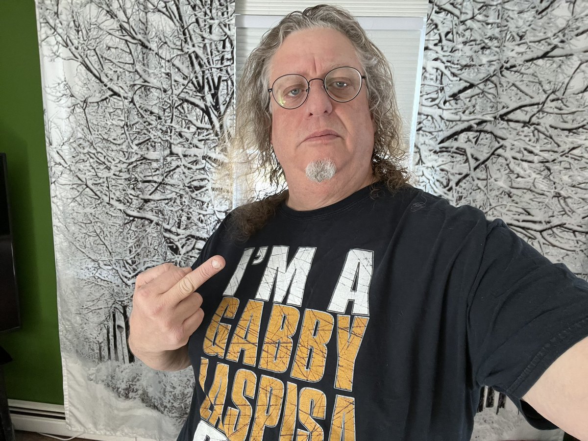 MongrovianMike's tweet photo. Day 3️⃣8️⃣ #BOShirtChallenge on @BustedOpenRadio wearing my I’m a @GiftofGabSXM Guy Shirt and telling the 💩heads @SIRIUSXM what I think of them! I DONT HAVE TO BE QUIET ABOUT THIS SHIT LIKE YOUR EMPLOYEES DO! YOU SUCK! @NationsCorner #BringGabbyBack https://t.co/wP8SzkkFkF