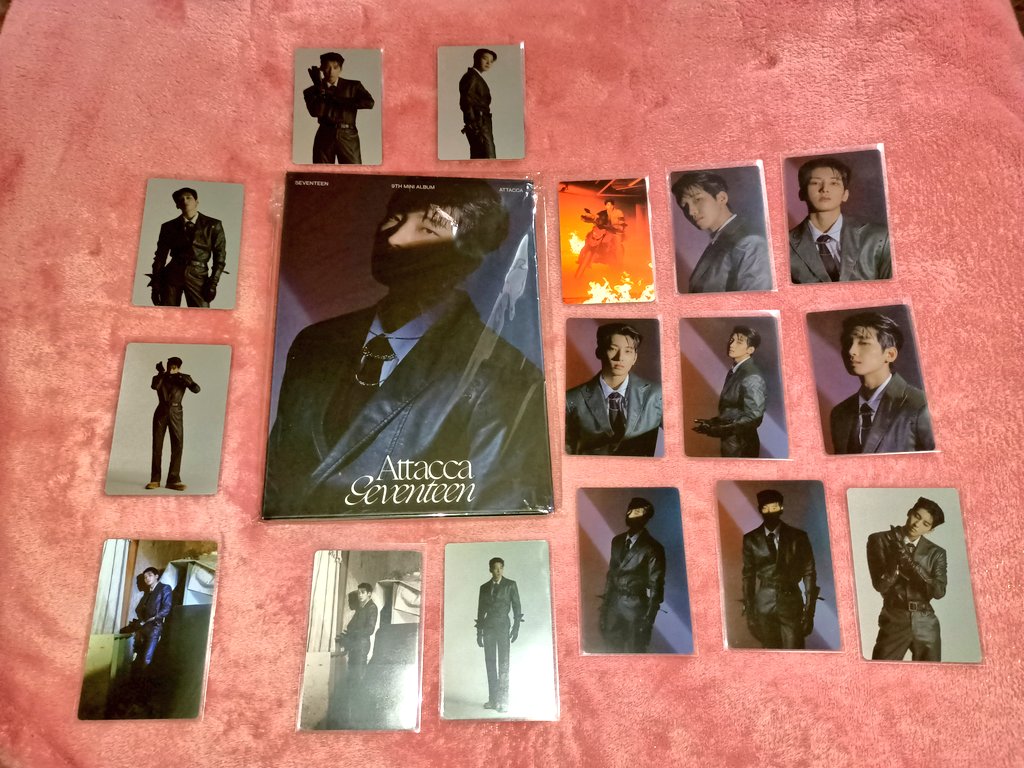 _onewo0's tweet photo. wts lfb ph help rt 

SVT WONWOO ATTACCA CARVER
— ₱250 + pf + sf
— onhand
— with 16 pcs
— good condi

payo
metro manila
gcash/paymaya
sco, flash xp, ggx, j&amp;t or sdd

t. wts lfb seventeen wonwoo attacca carat ver pc ph https://t.co/v5kVe6wiGD