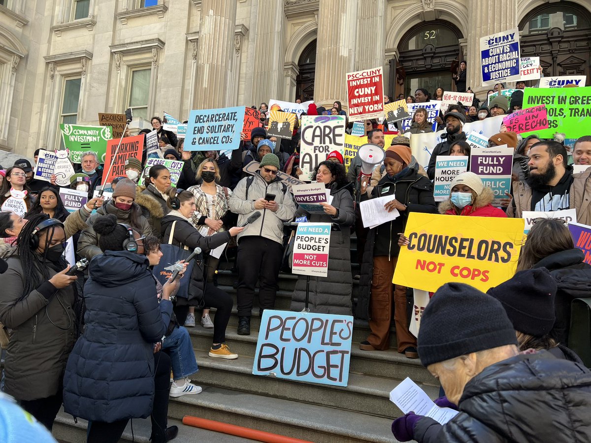 Maria a Queens parent- says cuts to schools this year were devastating - no art teacher , no librarian at her child’s school. we need to reverse that &amp; add more funding for smaller classes ! #PeoplesPlan #CarenotCuts