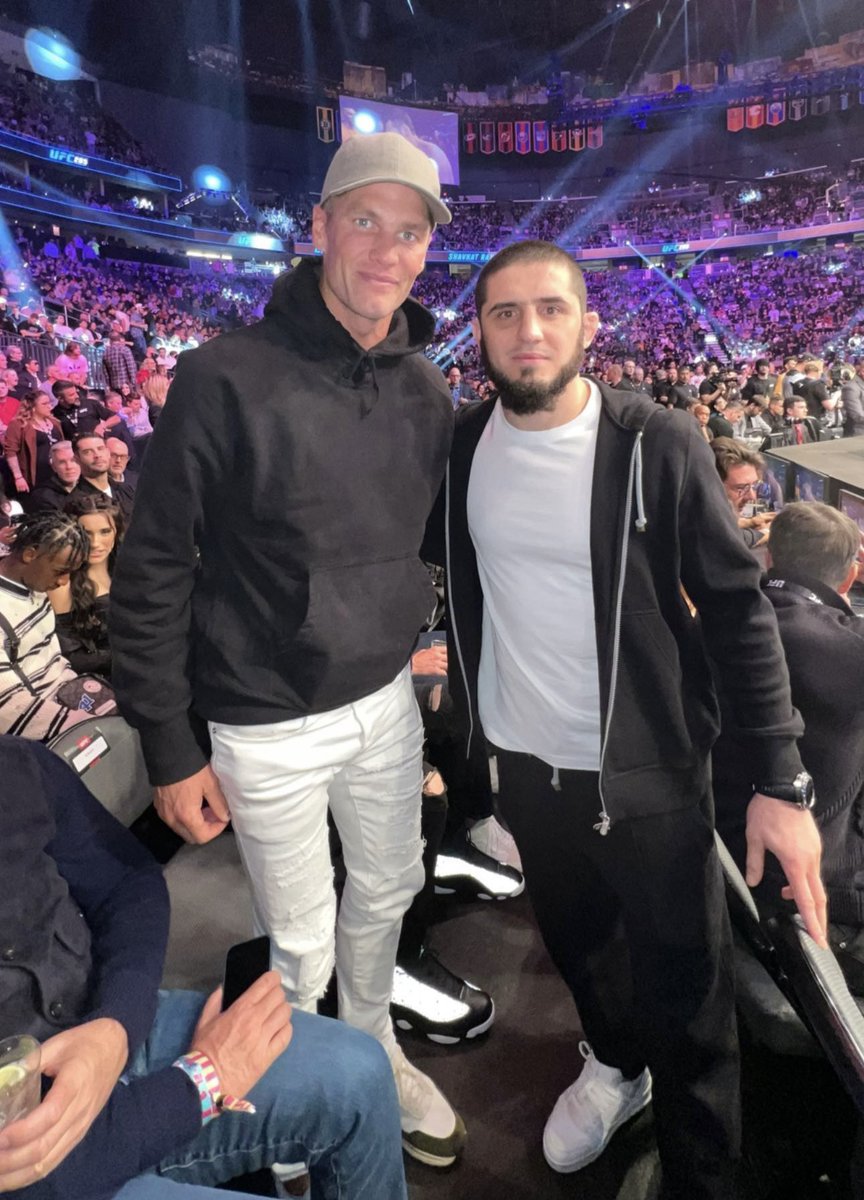 FinalXNotices's tweet photo. Random duo of the day https://t.co/F8vSydqjSi