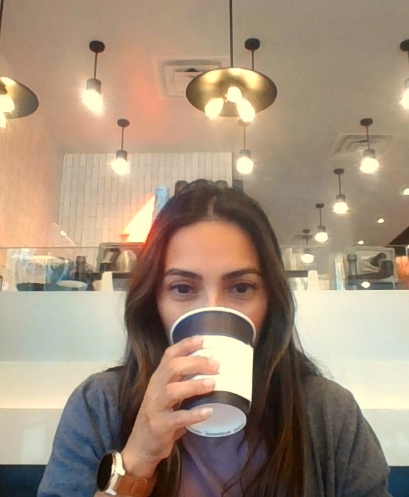 Rachroxit's tweet photo. Hard at work. #ShayHowe #100Devs #Catchupcrew #class8 https://t.co/Hk13O8bXXw