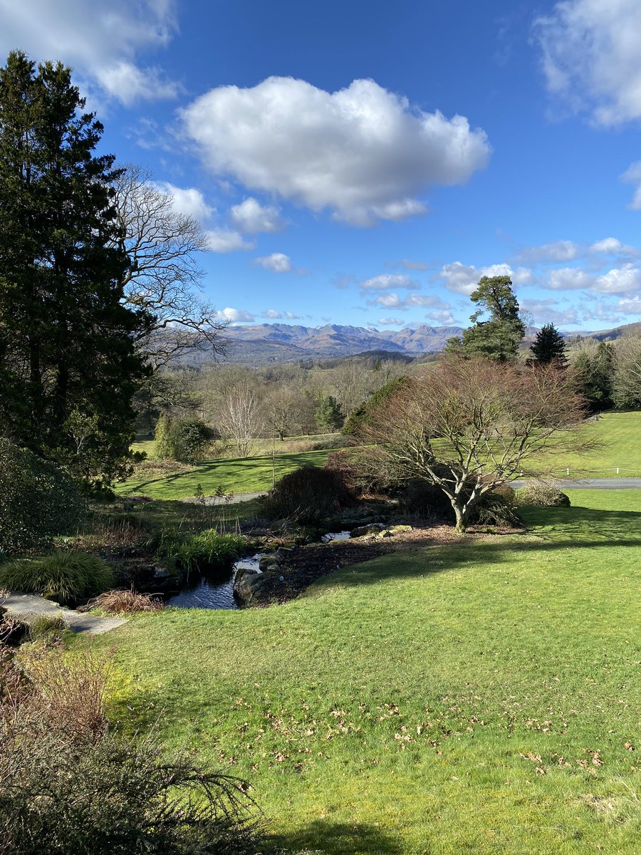 drjanietaylor's tweet photo. Fantastic views from Holehird gardens today. Small amount of snow on highest peaks https://t.co/cRxMwAgkkN