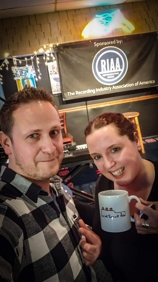 ThornsettRoad's tweet photo. I love seeing where the LaTR mug ends up…
Thank you to Tu-Kay & Ryan for making room in their carry on and taking it to the world famous Bluebird Cafe in Nashville.
Class!
#Original #Acoustic #Live #Music #LaTR #Mug #Mugshot #Nashville https://t.co/bA54XTMWVT