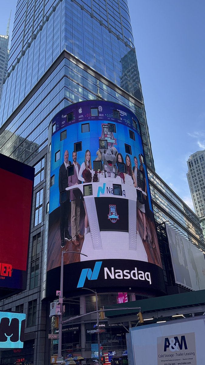 Fordham x NASDAQ

Fordham was invited to ring the opening bell for NASDAQ this morning! The <a href="/atlantic10/">Atlantic 10 Conference</a> MBB Championship starts today, Fordham plays on Thursday at 7:30PM. Tickets available for purchase through our ticket office! 
@EddieKullRamsAD <a href="/FordhamCheer/">Fordham Cheerleading</a> <a href="/FordhamDance/">Fordham Dance Team</a>