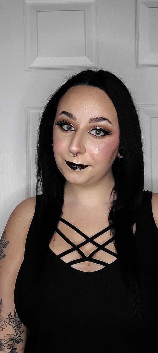 krystallaflair2's tweet image. You guys can use code NEW15 for anyone new ordering from the @KissProducts website #kisslashes #kissproducts #affiliate #prlist