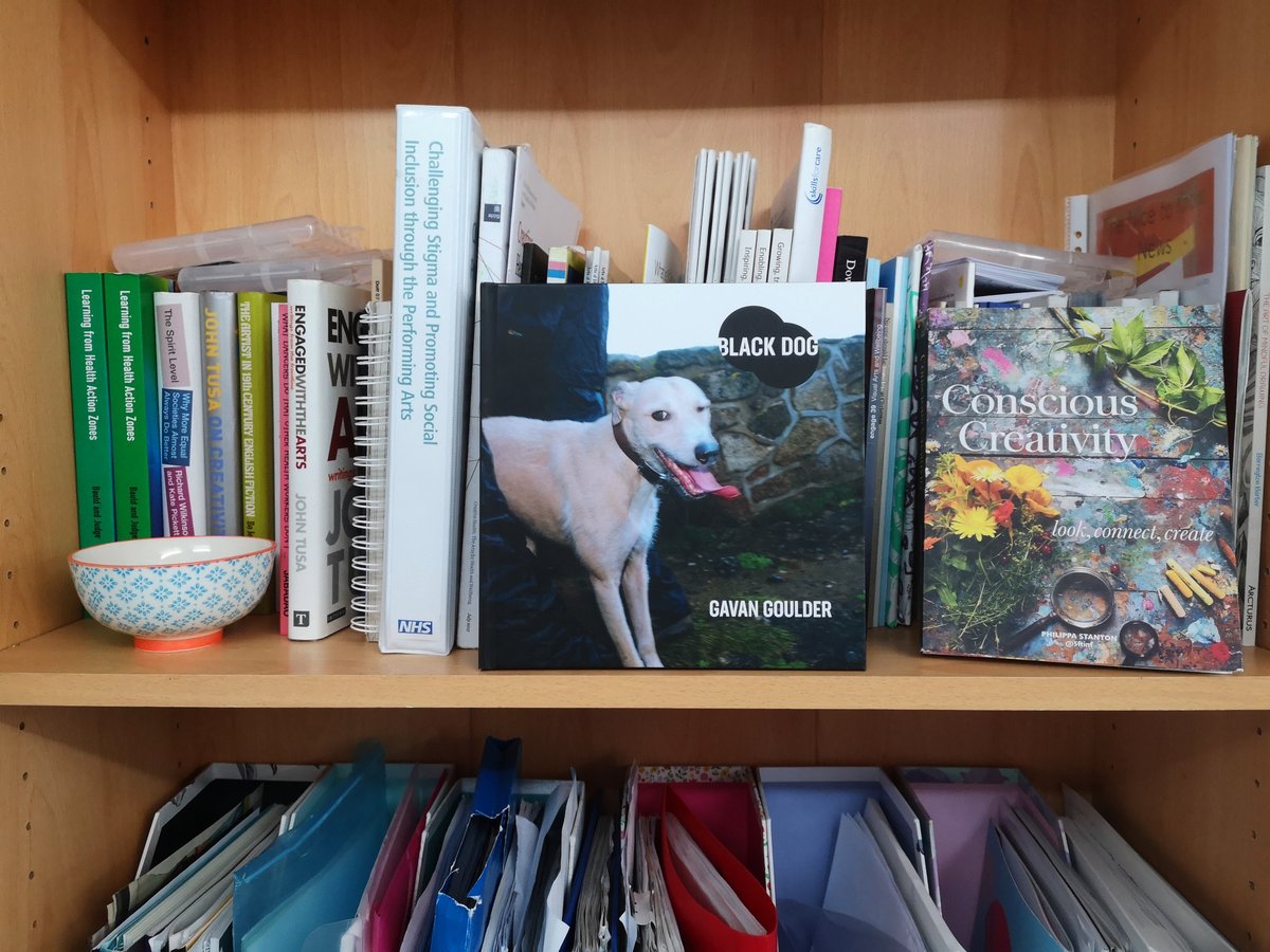 I met the lovely Jayne at <a href="/ArtsWellCIC/">Arts Well</a> today talking about Social Enterprises and look what I saw on her shelf. Clearly has good taste. 
#MentalHealthMatters #Cornwall #MentalHealthAwareness #Blackdog