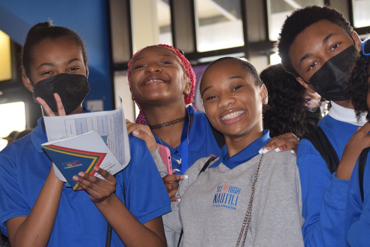 YouthForceNOLA's tweet photo. Thanks to our sponsors! The #CareerExpo2023 is made possible through the generosity of our Champion sponsors @entergyNOLA & @visitneworleans & Friend sponsors @asmgloballive, @bankplus, @EY_US, @GallomechGallo & @jpmorgan.
#RealWorldSkills #RealLifeSuccess https://t.co/Cr5cFhrLgI
