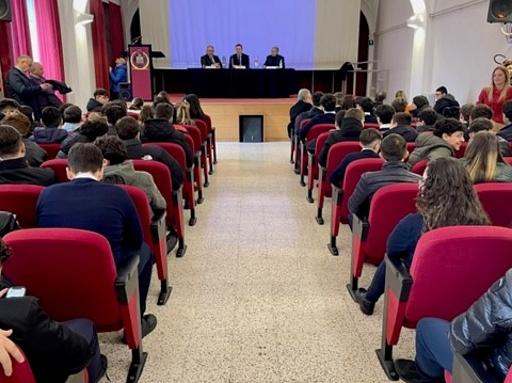 #Caserta Educazione alla legalità, il prefetto Castaldo al Villaggio dei Ragazzi csera.it/0c53c60bTj