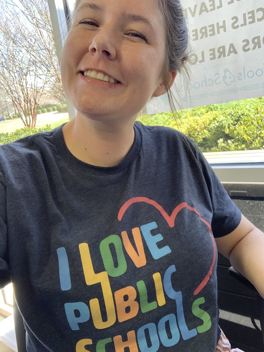 It’s a beautiful day to help teachers get free supplies from @wakeedpa’s Tools4Schools store! Made sure to wear my “I Love Public Schools” shirt too 🥰