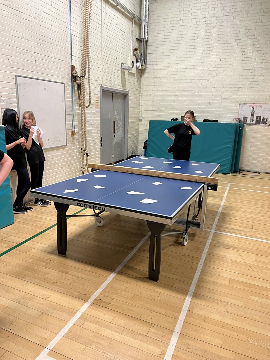 1T1 looking at control and accuracy of shots through battleships. Pupils got to decide how many ships they started with and also the size of the ships to ensure that they were challenging themselves and their partner! Brilliant effort from all 🏓🛳️ <a href="/EAPEdepartment/">EastbankAcademyPE</a>