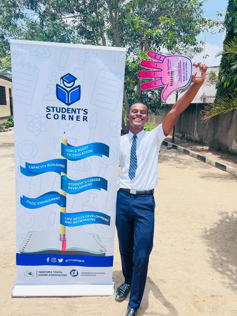 TYVAvijana's tweet photo. Another Corner was launched today at Temeke Secondary School. Youths are ready to link, learn and connect.
We will be here next month for Economic Freedom Discussions and the lads can’t wait no more…!
#SchoolOfTYVA #Student’sCorner https://t.co/smRXdVTfEH