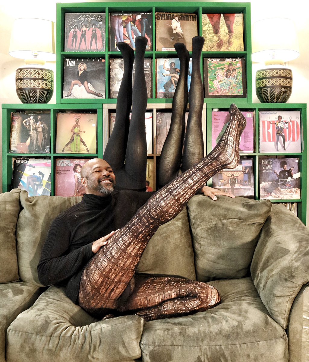 thetightsroom's tweet photo. Happy Tights Tuesday, everyone!
Head over to The Tights Room IG page to celebrate with The Tights Room Family!
#tights #blacktights #patternedtights #openworktights #texturedtights #pantyhose #tightsfetish #tightsmagik #collants #strumpfhosen #thetightsroom https://t.co/7F2DKkRTCq