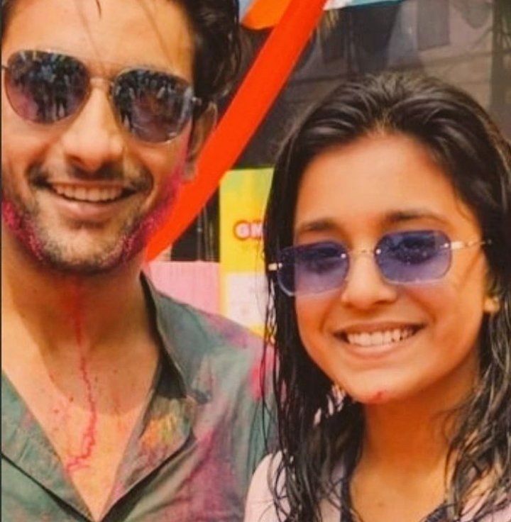 TrueKhabri's tweet photo. They are looking so cute together❤️

Retweet if you want to see #SumbulTouqeerKhan &amp; #FahmaanKhan again in one project https://t.co/uQfre2XAv2
