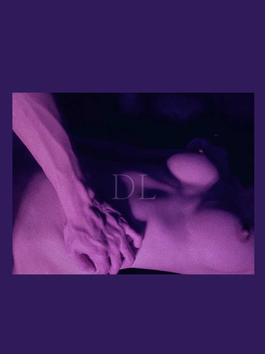 我的手比較好看
還是妳的身體比較好看🤔