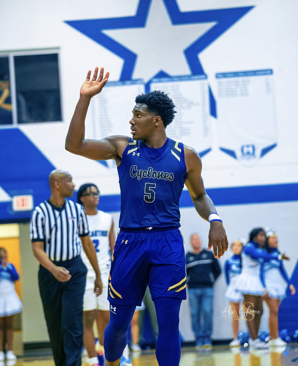 Ke5hon Singleton tweet media