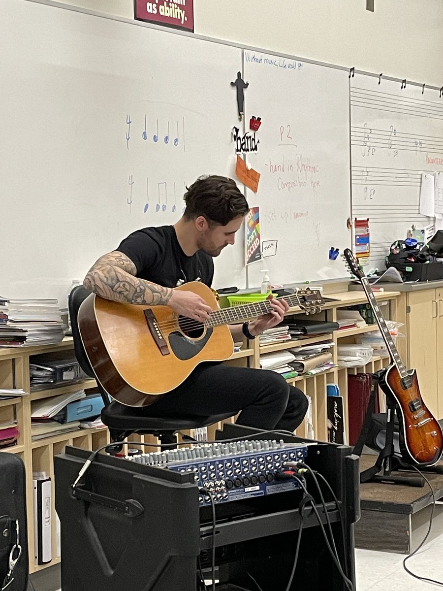 OSS Music Department (@oss_music) on Twitter photo Thanks to Grant for joining us to share his knowledge & playing <a href="/JupiterHollow_/">Jupiter Hollow</a> #MarchARTSMadness <a href="/pbowmanSCDSB/">Pete Bowman</a> Thanks to Grant for joining us to share his knowledge & playing <a href="/JupiterHollow_/">Jupiter Hollow</a> #MarchARTSMadness <a href="/pbowmanSCDSB/">Pete Bowman</a>