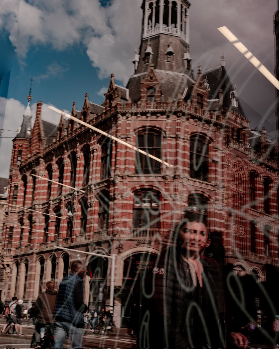 vncreates's tweet photo. From Streets of #Amsterdam #photography collection. 2022 https://t.co/6aBJkGsWYE