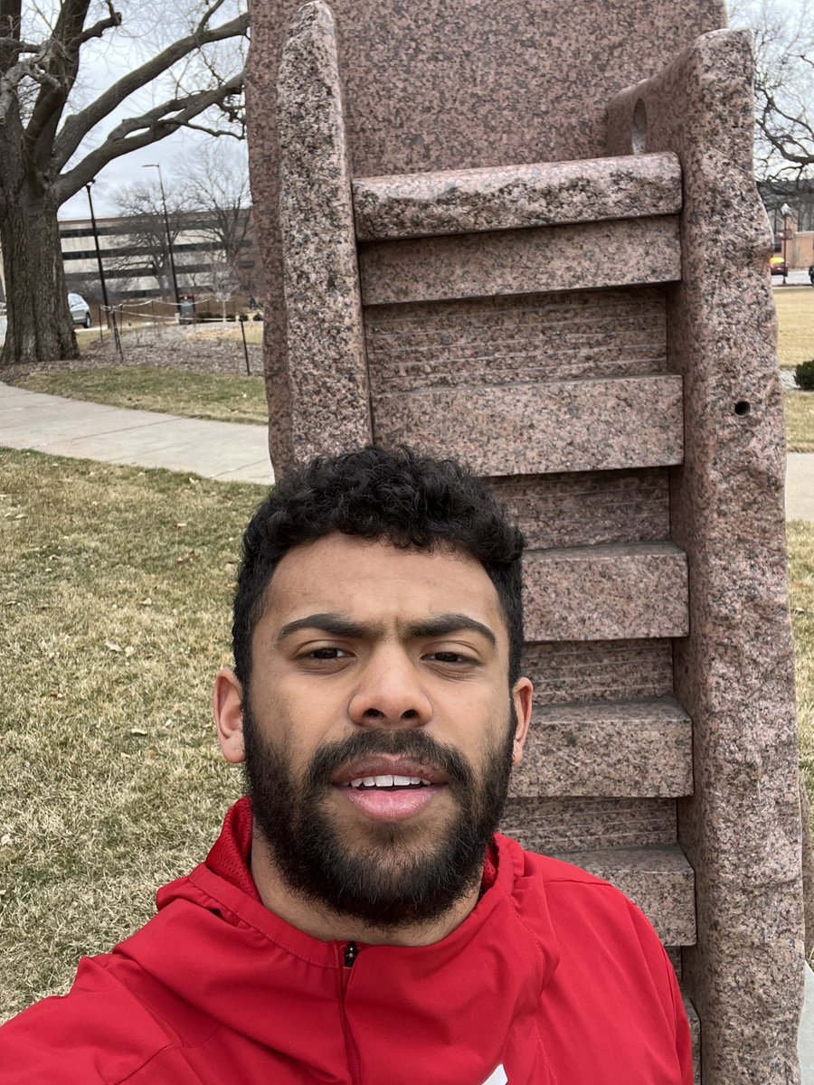 Scared$DontMake$ tweet media