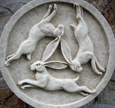 The symbol of the three hares has a threefold rotational symmetry. Each of the ears is shared by two hares, so that only three ears are shown. A visual challenge, it is thought to have a range of symbolic or mystical associations with fertility and the lunar cycle. #WyrdWednesday