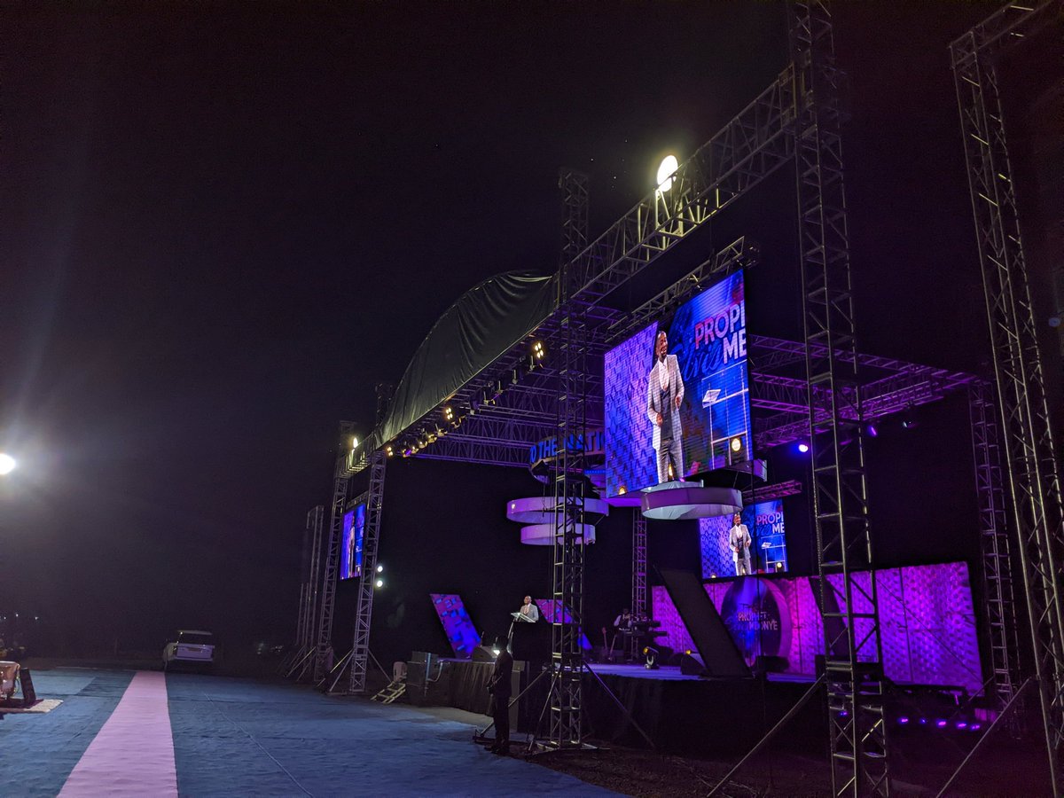EEmmyEm's tweet photo. [Ref. Exodus 25:8—And let them make me a sanctuary; that I may dwell among them.]

"That's the ultimate of The LORD. Dwelling amongst his people.
#ProphetElvisMbonye https://t.co/oUCpAwMLQ5