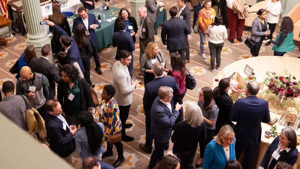 IncCivic's tweet photo. Thank you to Senate President @KarenSpilka and Lt. Governor @KimDriscollMA for hosting nearly 80 CAP program alumni at the State House last week! https://t.co/QTuasZpSvS