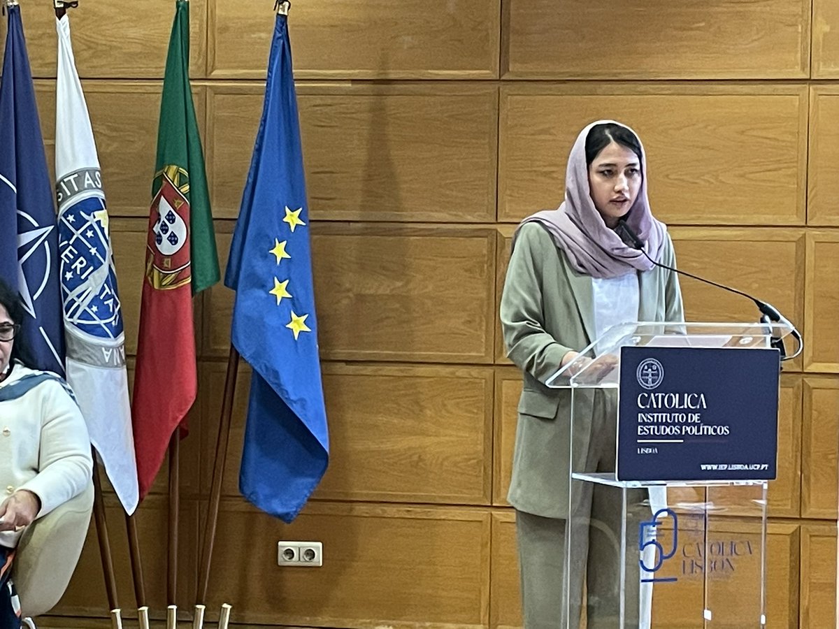 Comissão Europeia em Portugal tweet media