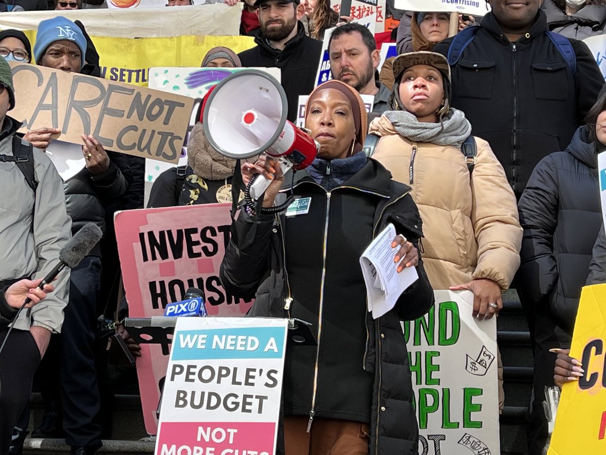 Zakiyah <a href="/AQE_NY/">AQE New York (aqeny.bsky.social)</a> says I don’t know a single scripture that would support what this mayor is doing with the city budget.