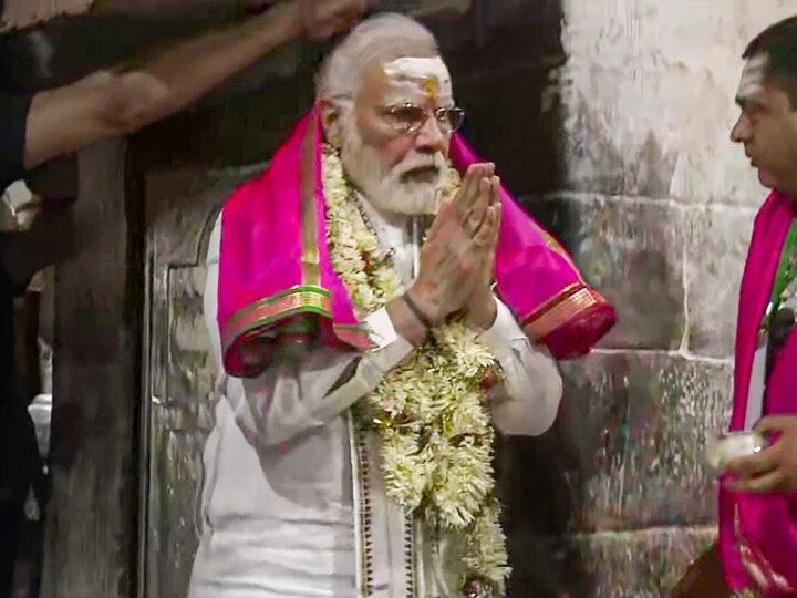 Deepakcrpa's tweet photo. Ecosystem कोई एकाएक नहीं बनता.
इसे बनने में दशकों लगते हैं...... वामपंथ, Liberal सेक्युलर, पश्चिमी, चीनी और पाकिस्तानी ecosystem बनने में कई दशक लगे हैं.. कोई साल दो साल, 5-8 साल का खेल नहीं होता. #ModiHaiToMumkinHai #Modi4PM2024 #BJP4IND #G20India #modi https://t.co/Lpc0bmUNhi